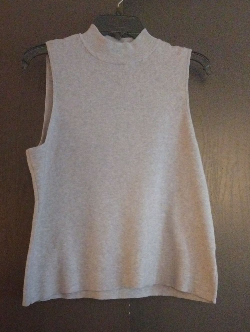 Nine West Light Gray Mock Neck Sleeveless Tank